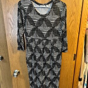 Masai Black and White Geometric Pattern Dress